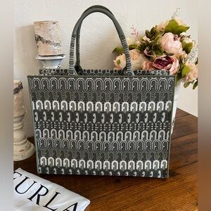 FURLA  Opportunity Large Tote Bag- NEW Condition